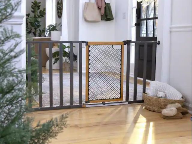Lot 96-163476 - Thruway 60XW Series Pressure Mounted Extra Wide Pet and Baby Gate, 30 in. - 60 in. Wide, 26 in. Tall...