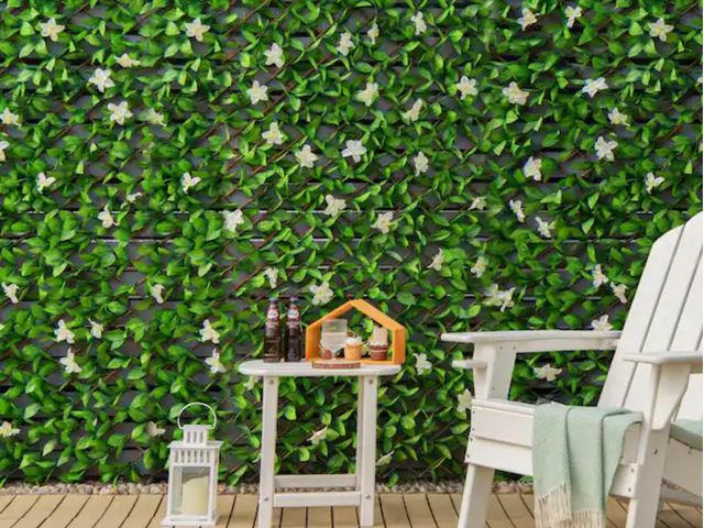 Lot 96-192542 - 4-Piece 6.5 ft W x 3.3 ft. H. Artificial PE Faux Ivy Leaf Hedges Privacy Screen Fence with Flower, G...