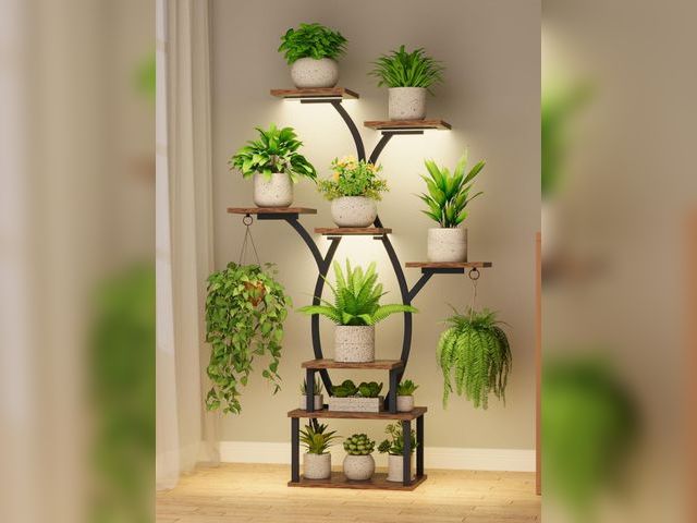 Lot 96-170604 - Plant Stand Indoor with Grow Light, 8 Tiered Plant Shelf Indoor for Multiple Plant, Metal Corner Pla...