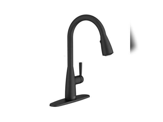 Lot 96-198029 - Top Rated
American Standard
Fairbury 2S Single-Handle Pull-Down Sprayer Kitchen Faucet in Matte Blac...