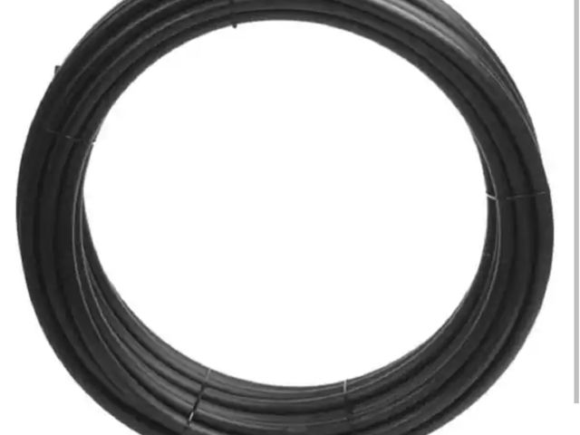 Lot 96-182055 - Advanced Drainage Systems
1-1/4 in. x 100 ft. IPS 100 PSI NSF Poly Pipe new