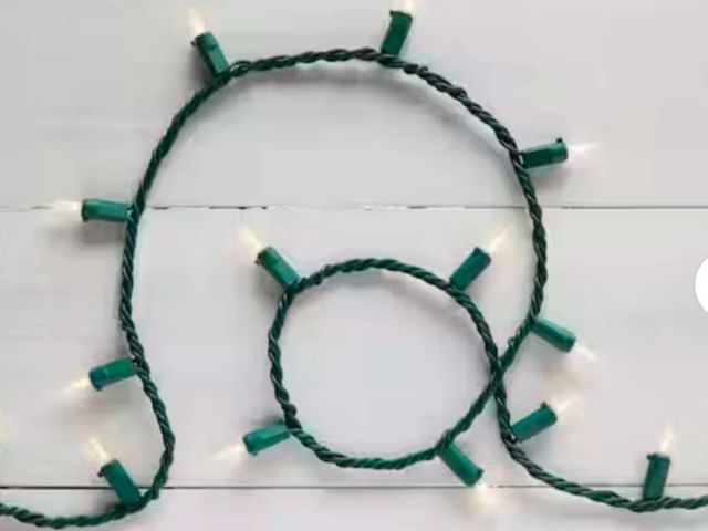 Lot 96-166486 - Home Accents Holiday 100 Count Warm White Mini LED Lights 
New