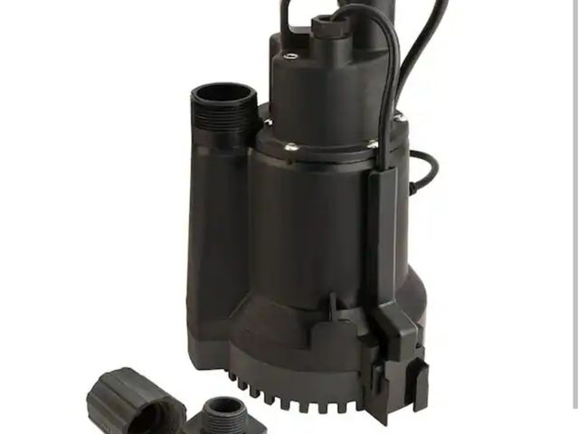 Lot 96-212043 - Everbilt 1/3 HP Automatic Utility Pump New