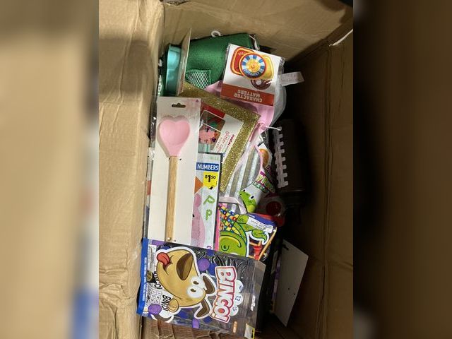 Lot 96-178377 - Large box of miscellaneous items New