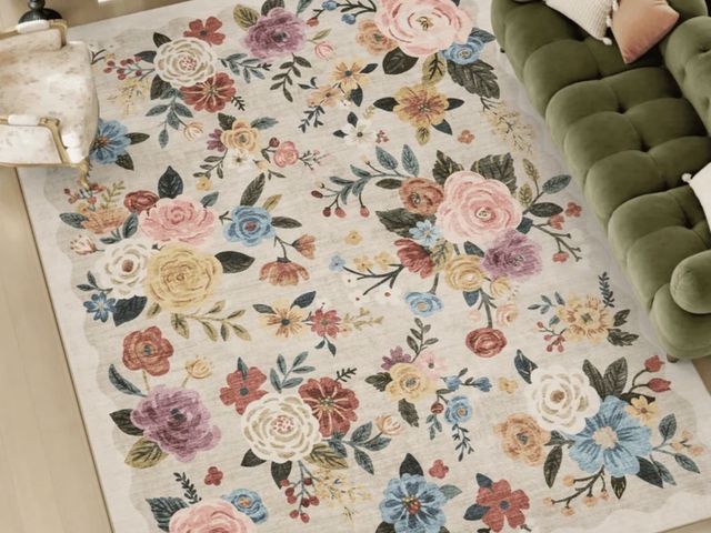Lot 96-230657 - SIXHOME 8'x10' Rugs for Living Room Floral Washable Area Rugs Bedroom Dining Room Soft Vintage Flowe...