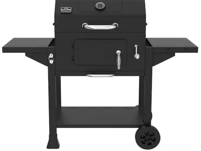 Lot 96-211423 - Nexgrill
Oakford Homestead 24-Heavy Duty Charcoal Grill in Black
New 
1 side shelf has slight bend (...