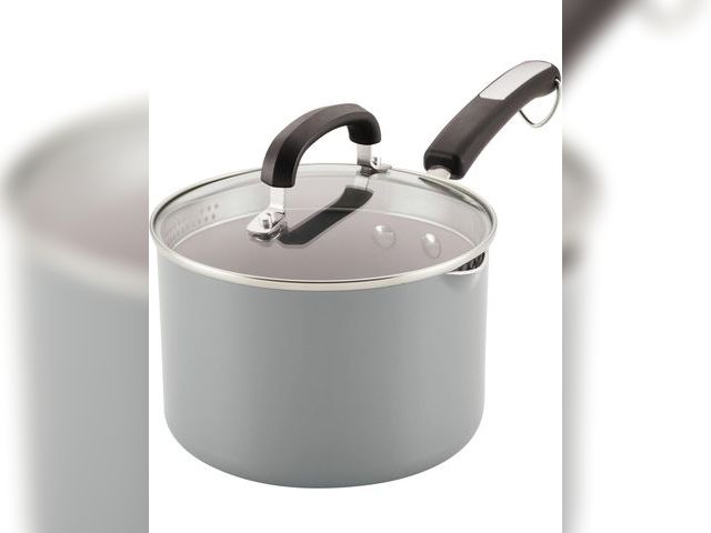Lot 96-197480 - Farberware EcoAdvantage Ceramic Nonstick Straining Saucepan/Sauce Pan with Lid, 3 Quart, Gray
New