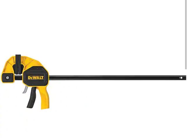 Lot 96-191677 - DEWALT 24 in. 600 lbs. Trigger Clamp with 3.75 in. Throat Depth Used untested