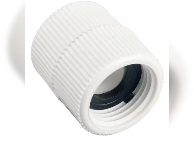 Lot 96-163002 - Orbit 3/4 in. FNPT x FHT PVC Swivel New