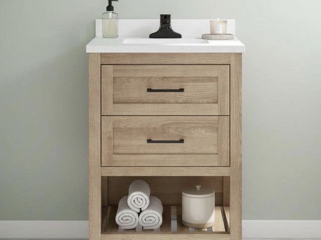 Lot 96-222248 - Home Decorators
Collection
Autumn 24 in. Single Sink
Freestanding Weathered Tan Bath Vanity with Whi...