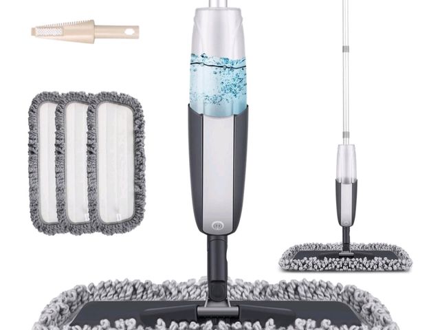 Lot 96-233040 - Microfiber Spray Mop for Floor Cleaning with 3 Washable Pads 1 Refillable Bottle 1 Scraper New