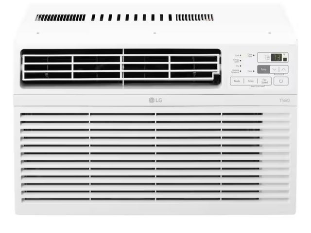 Lot 96-166690 - LG 12,000 BTU 115-Volt Window Air Conditioner Cools 550 Sq. Ft. with Remote, Dehumidifier and in Whi...