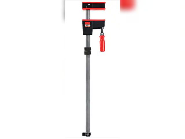 Lot 96-189102 - BESSEY
K-Body REVO JR 24 in. Capacity Parallel Clamp with 3-1/4 in. Throat Depth
New