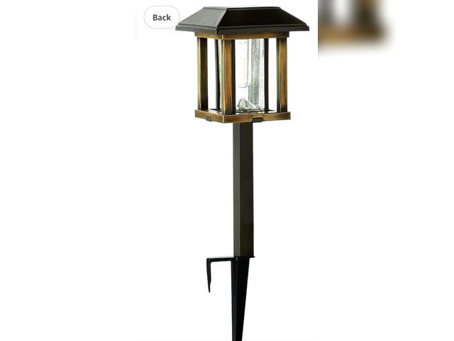 Lot 96-163125 - 2 Pack Pathway Light, spikes missing Used