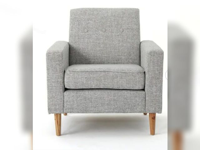 Lot 96-165957 - Noble House
Sawyer Light Grey Tweed Fabric Upholstered Club Chair
New
Msrp $263.13