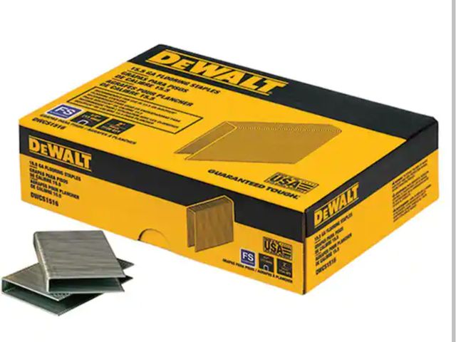 Lot 96-162457 - DEWALT
1/2 in. x 2 in.15.5-Gauge Crown Glue Collated Flooring Staple (approximately 1,000 per Box) N...