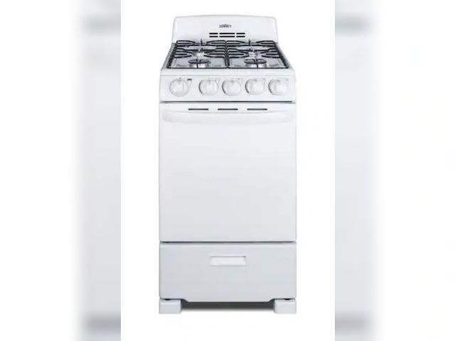 Lot 96-155147 - Summit Appliance 20 in. 2.3 cu. ft. Gas Range in White MSRP $864
New. Front door is dented
