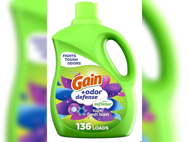 Lot 96-200679 - Gain Odor Defense Liquid Fabric Softener and Conditioner, Super Fresh Blast, 100 fl oz, 136 Loads
Ne...