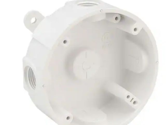 Lot 96-192118 - Box of 10 Commercial Electric
1/2 in. White 5-Holes 4 in. Round Non-Metallic Weatherproof Outlet Box...