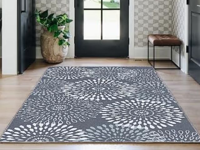 Lot 96-194821 - Washable Rugs, Hallway Runner Rugs, Kitchen Runner Rug Non Slip, Soft Runner with Rubber Backing for...