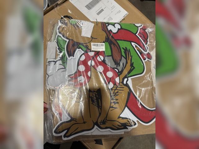 Lot 96-195240 - Grinch Yard Sign Decor