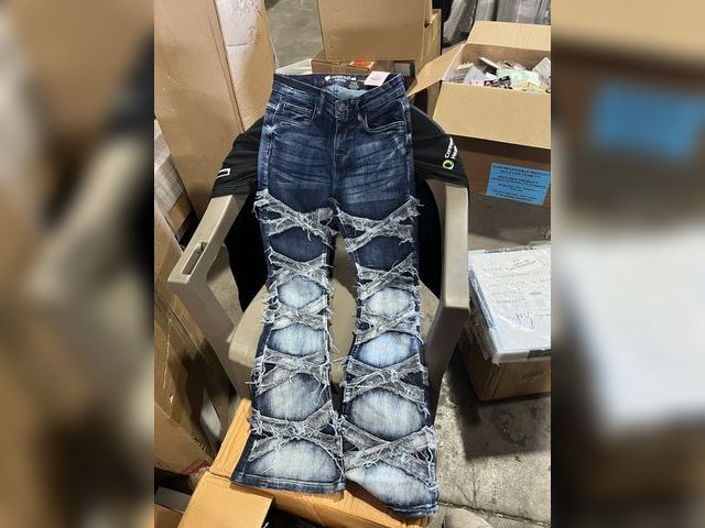 Lot 96-175452 - Lot of 10 pairs of jeans, flared distressed jeans, all brand new with tags. Varied sizes, range in s...