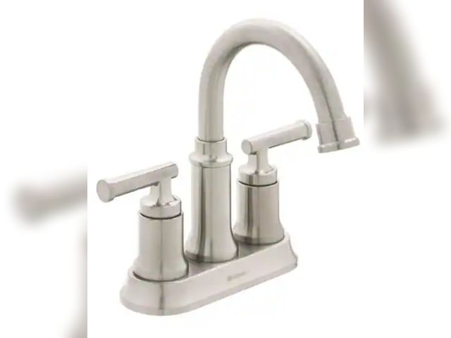 Lot 96-191480 - Glacier Bay
Oswell 4 in. Centerset Double Handle High-Arc Bathroom Faucet in Brushed Nickel
New