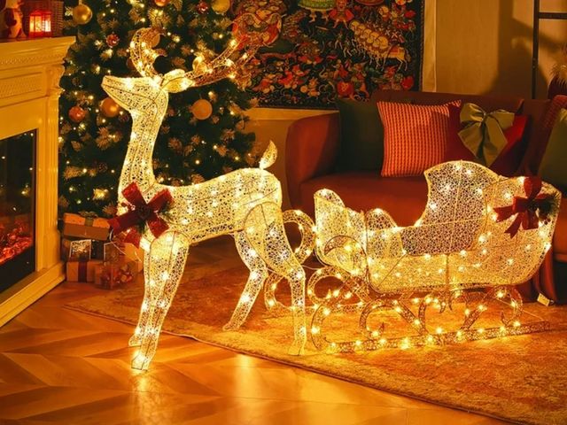 Lot 96-192489 - Costway 6 FT Christmas Lighted Reindeer &amp; Santa's Sleigh W/ 215 LED Lights &amp; 4 Stakes Gold
N...