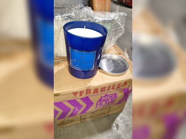 Lot 96-201613 - Amari Sea Salt &amp; Surf Candle 
New