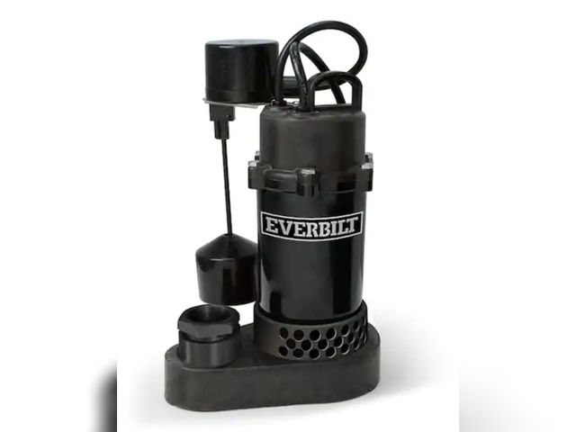 Lot 96-174520 - Everbilt
1/4 HP Aluminum Submersible Sump Pump 
Used Untested