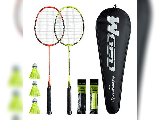 Lot 96-179487 - Professional Carbon Fiber Badminton Rackets Badminton Racquet for Backyards Gym
Rackets and Bag only...