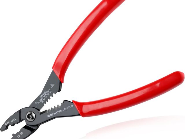 Lot 96-171055 - 4-in-1 Multi Purpose Electricians Pliers with Wire Cutter, Crimper, Gripper, Stripper| 7" Compact Wi...