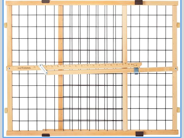Lot 96-173900 - MyPet Wire Mesh Pet Gate 26.5"-42" Wide, 23" Tall New