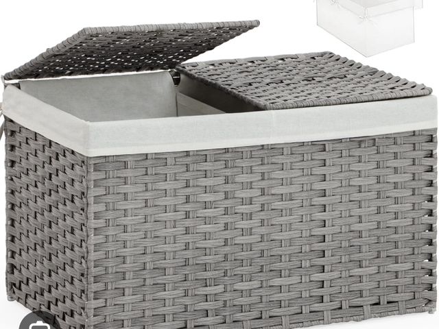 Lot 96-180981 - KUREEISE Storage Basket with 2 separate Lid,160L Handwoven Rattan Shelf Basket with Cotton Liner and...