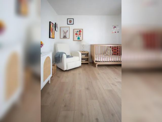 Lot 96-191467 - 48.34 sq ft of TrafficMaster
Rockwood Oak 7 mm T x 7.64 in. W Laminate Wood Flooring (24.17 sqft/cas...