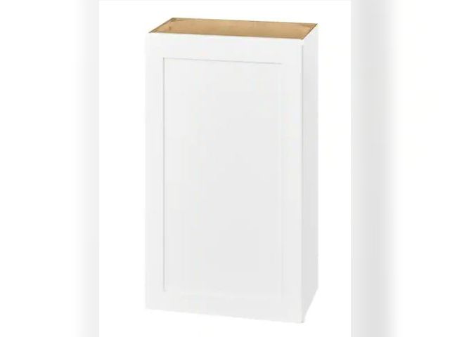 Lot 96-166387 - Hampton Bay
Avondale 21 in. W x 12 in. D x 36 in. H Ready to Assemble Plywood Shaker Wall Kitchen Ca...