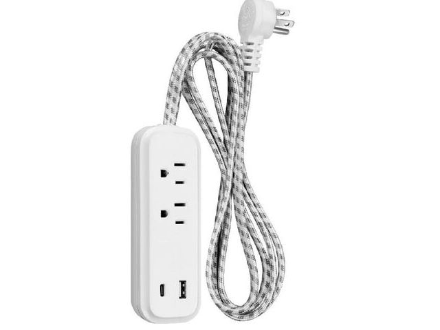 Lot 96-180237 - HDX 6 ft. 2-Outlet Braided Cord Power Strip with 1 USB-A and 1 USB-C, White
Appears unused