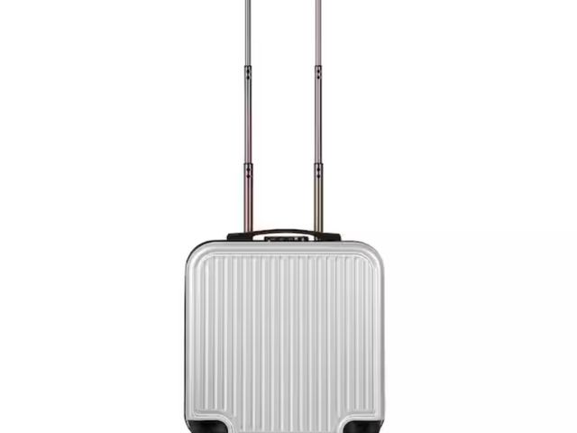 Lot 96-198253 - 18 in. carry-on suitcase boarding box, small luggage, waterproof trolley case, silver color
New