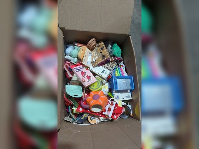 Lot 96-178133 - Mixed Box of Target Overstock Items New