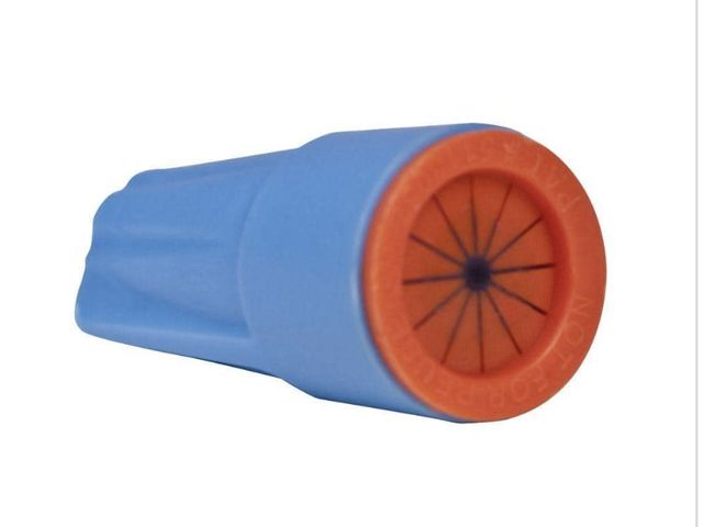 Lot 96-190748 - DryConn
Small Waterproof Wire
Connectors, Aqua/Orange (100-Pack)
opened