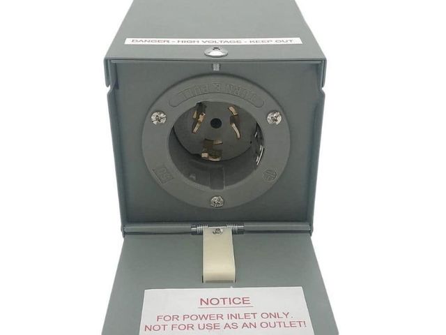 Lot 96-198291 - Connecticut Electric
50 Amp Power Inlet Box
with Cover
New