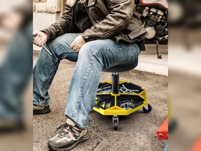 Lot 96-188753 - Costway AU10007YW 330 lbs Capacity Pneumatic Rolling Mechanic Stool with Padded Seat - Yellow
New