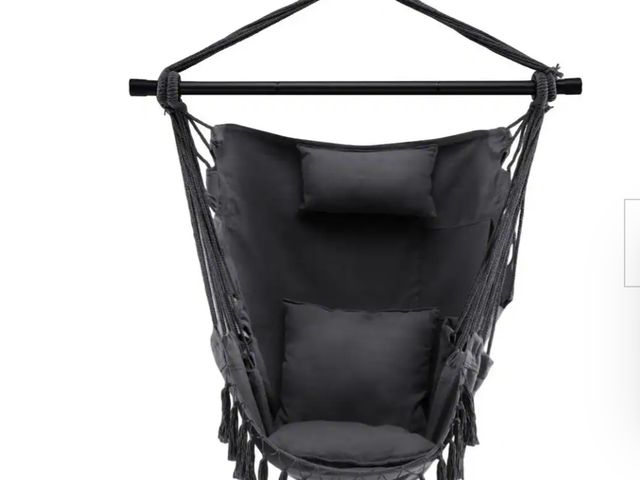 Lot 96-190073 - Hanging Rope Swing Chair with Soft Pillow and Cushions New