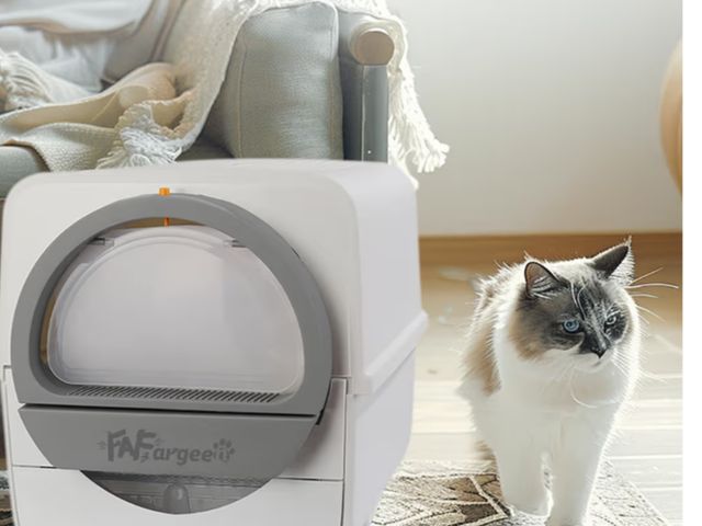 Lot 96-189921 - Fafargeen Self-Cleaning Cat Litter Box
Open box 
Appears Unused 
Untested