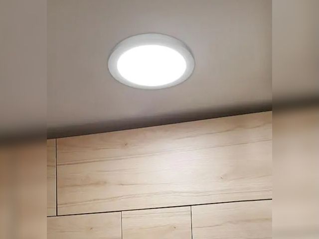Lot 96-164716 - Commercial Electric
11 in. 12.5-Watt Dimmable White Integrated LED 875 Lumens Round Flat Panel Flush...