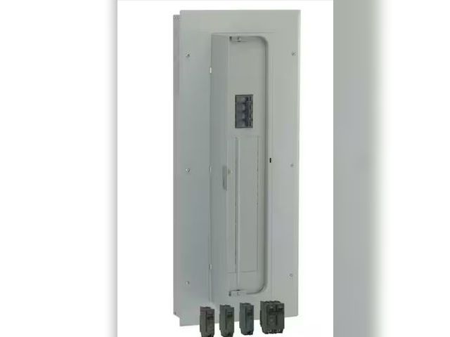 Lot 96-195481 - GE
200 Amp 32-Space 64-Circuit Main Breaker Indoor Load Center Contractor Kit
New
MSRP $176.00