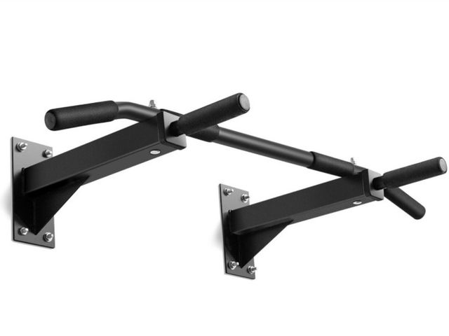 Lot 96-190009 - Wall Mounted Multi-Grip Pull Up Bar with Foam Handgrips
New