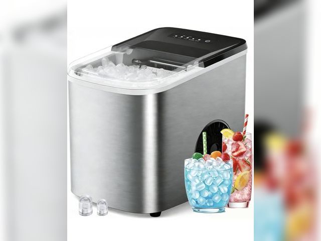 Lot 96-209961 - 38lbs Per Day Countertop Ice Maker, 9 Ice Cubes in 3.5 Minutes, Self-Cleaning Portable Ice Machine w...