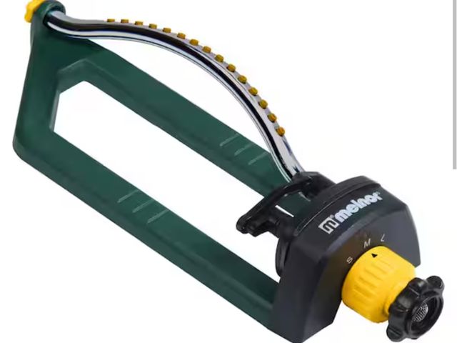 Lot 96-164946 - Melnor 3,000 sq. ft. Oscillating Sprinkler Unused