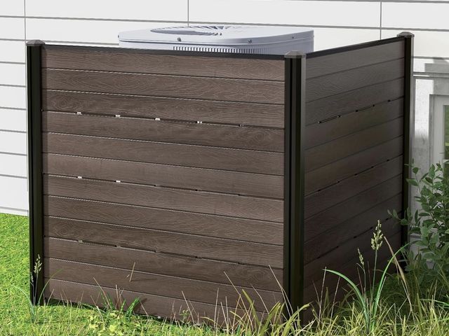 Lot 96-197970 - Giantex 2 Panels Air Conditioner Fence with 5 Stakes, 48''W x 45''H Outdoor Privacy Screen, HDPE Dec...